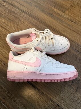 Nike White and Pink Low-Top AF1 Sneakers youth 4 CLEAN!!